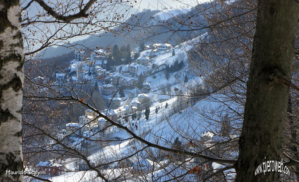 15 Si può intravedere Costa Valle Imagna.JPG